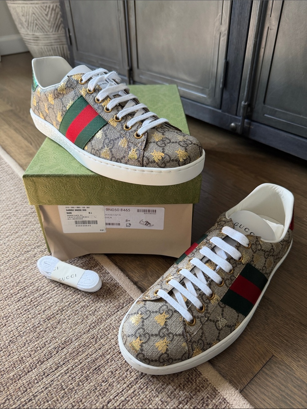 Gucci Beige/Tan GG Supreme Bee Web Leather Sneakers with Green and Red Stripe
